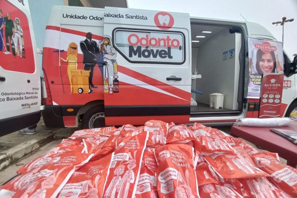 SEACOTURH leva atendimento médico e odontológico aos trabalhadores em Barueri